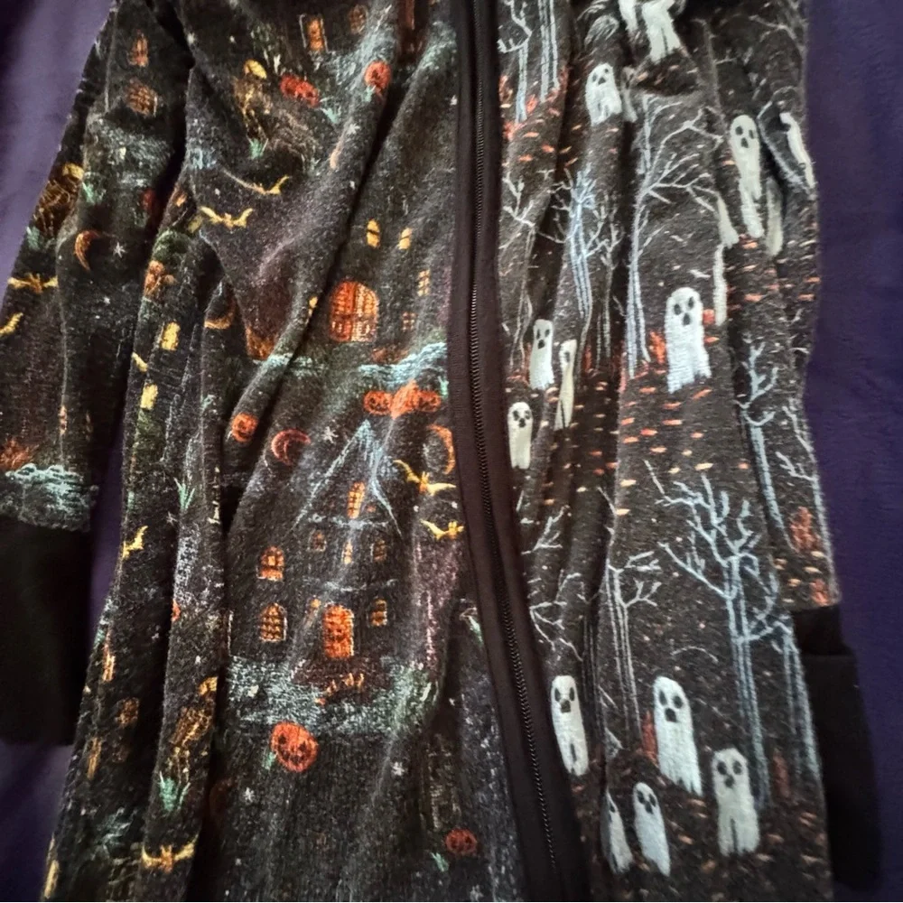 Onyx and Lore Bamboo GUC Convertible Halloween 12-18 Months